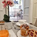Alojamento de Acomodação e Pequeno-almoço Ai Palermo