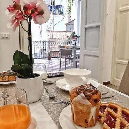 Alojamento de Acomodação e Pequeno-almoço Ai Palermo